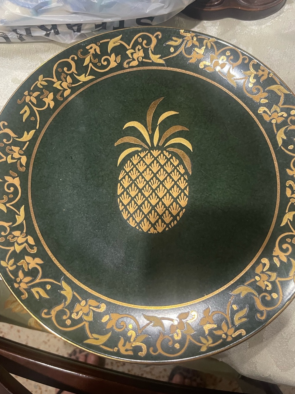 Pineapple plate by Andrea by Sadie